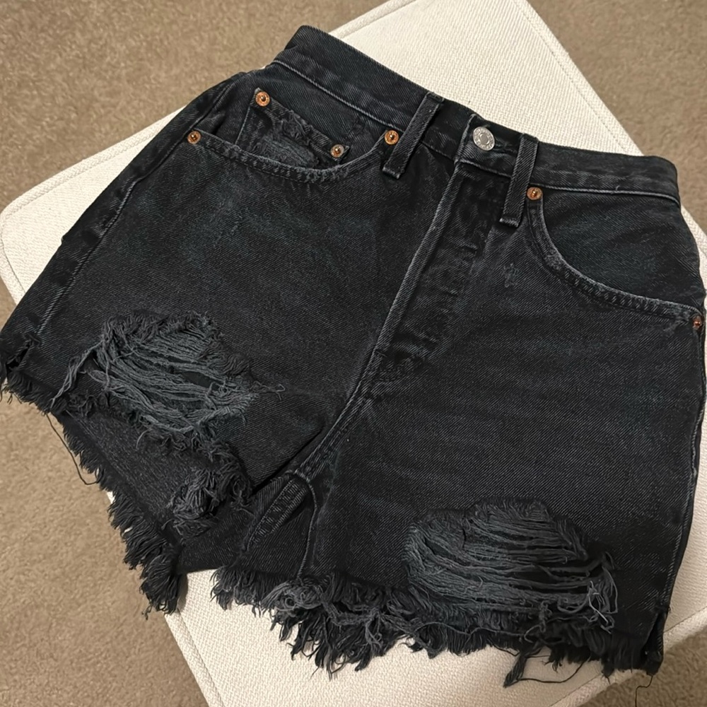 RE/Done 23 high waisted shorts black wash